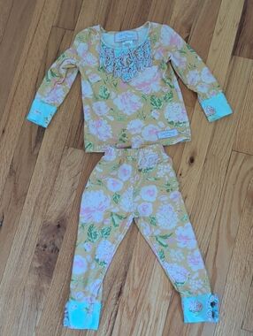 SweetHoney Kids Floral Ruffle Pajama Set - Yellow & Pink